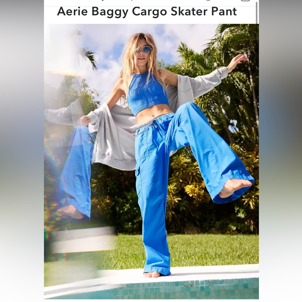 Aerie baggy cargo skater pants in size medium